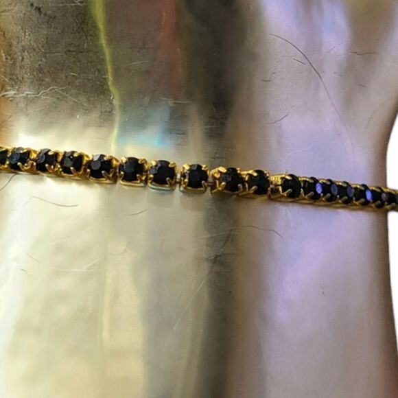 PARIS! 2/$30 Tennis Bracelet Onyx‎ and Goldtone 8" - Picture 7 of 8
